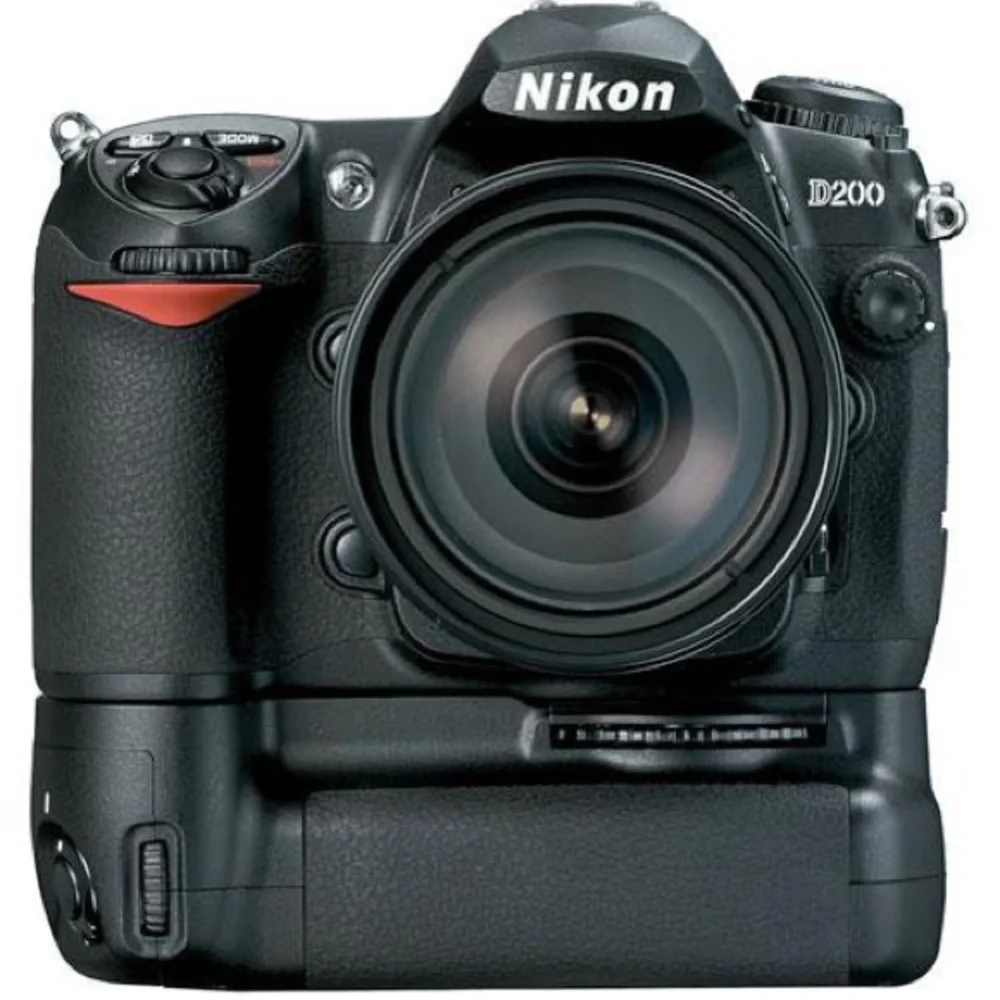 Nikon D200 Camera Bundle